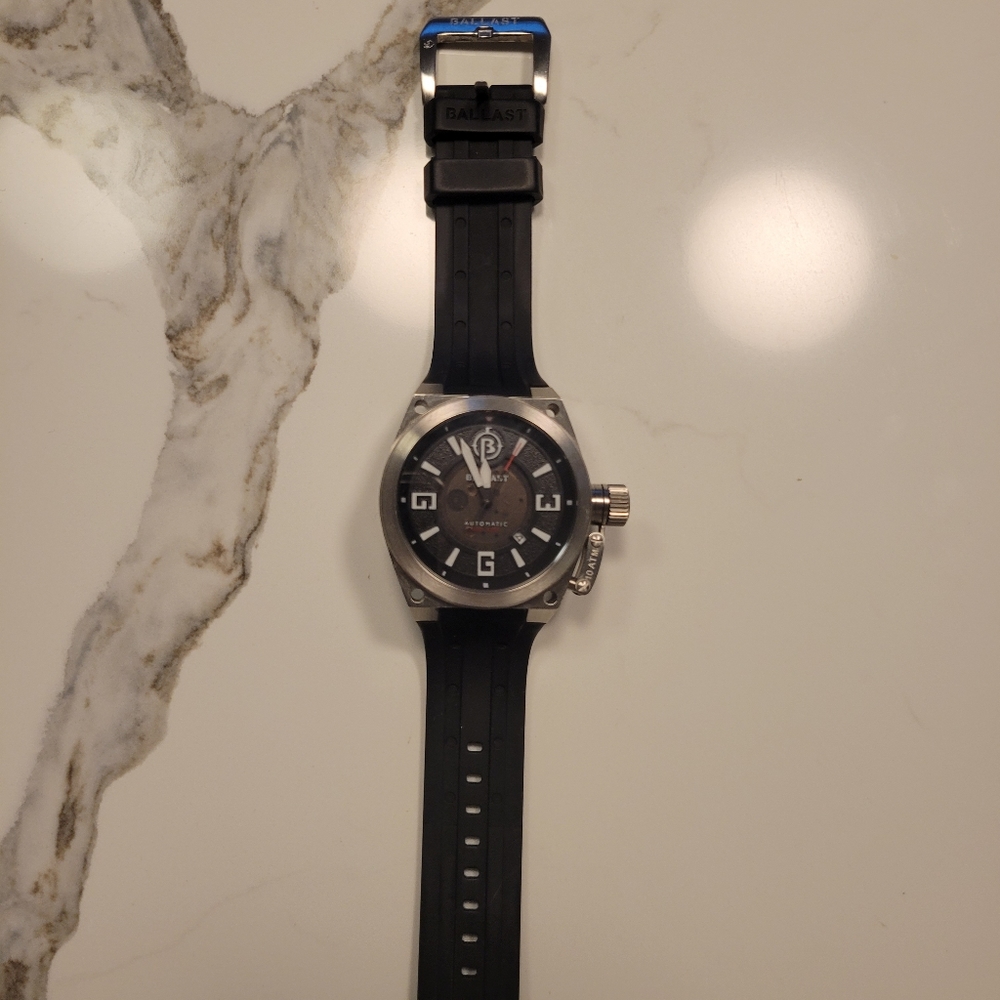 Automatic Black Men's Watch - Bold, Sporty Design - Picture 2 of 4